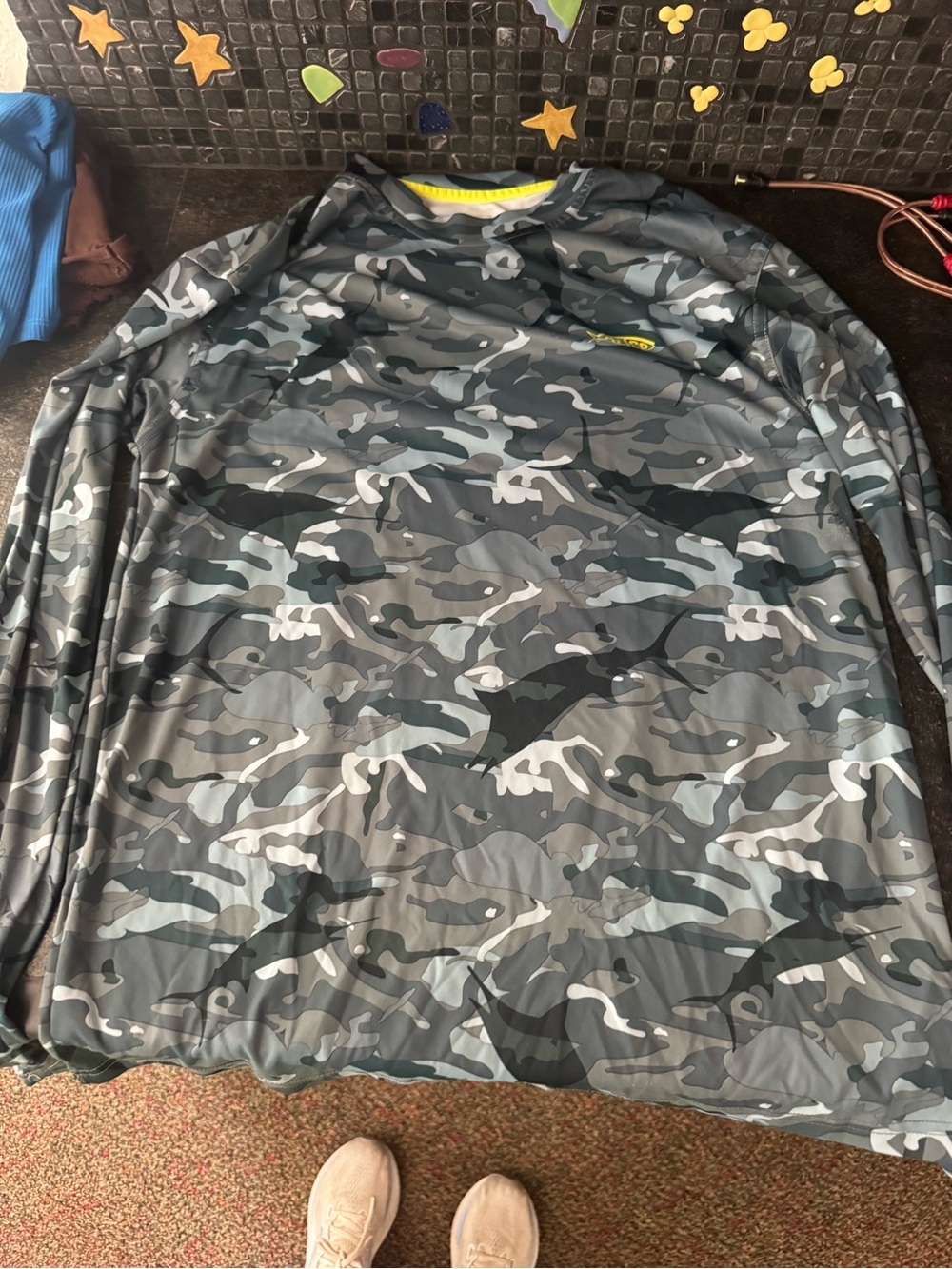 AFTCO Men's Long Sleeve Camo Performance Shirt - Gray/Black